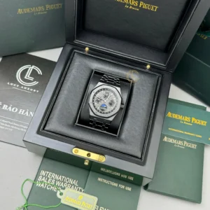 Audemars Piguet Royal Oak Perpetual Calendar 26579CE.OO.1225CE.01 Black Ceramic 41mm – VIP Version - Görsel 11