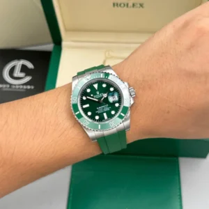 Rolex Submariner Date Hulk 116610LV 40mm Rubber Steel – VIP Version - Görsel 5