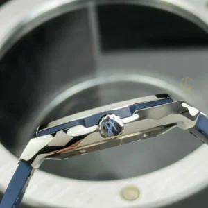 Hublot Classic Fusion Titanium 38mm Blue Dial Unisex Size – VIP Version - Görsel 5