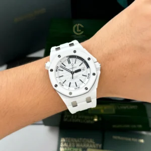 Audemars Piguet Royal Oak Offshore Diver 15707CE 42mm White Dial Ceramic – VIP Version - Görsel 5
