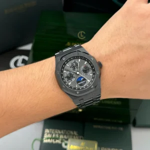 Audemars Piguet Royal Oak Perpetual Calendar 26579CE.OO.1225CE.01 Black Ceramic 41mm – VIP Version - Görsel 5