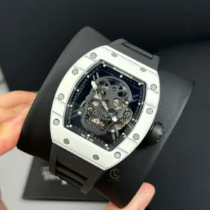 Richard Mille RM52 Tourbillon Skull 44mm Ceramic – VIP Version - Görsel 3