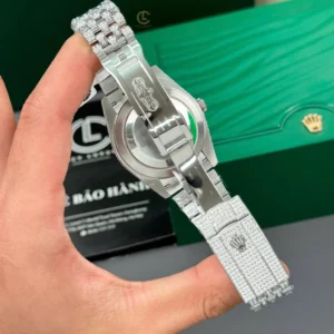 Rolex Datejust 41mm Custom Benzel Sapphire Full Moissanite Hongkong – Customize Diamod - Görsel 8