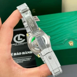 Rolex Datejust 41mm Benzel Ruby Full Moissanite Hongkong – Customize Diamod - Görsel 6