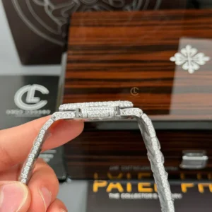 Patek Philippe Nautilus 5712/1A 40mm Blue Dial Full Moissanite Hongkong – Customize Diamod - Görsel 8