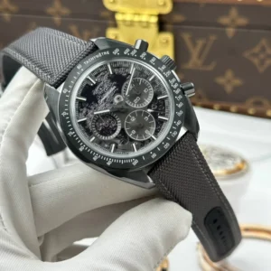 Omega Speedmaster 310.92.44.50.06.001 Dark Side of the Moon Watch 44.25mm – VIP Version - Görsel 4