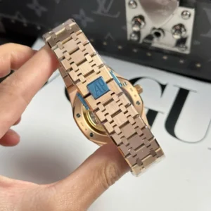 Audemars Piguet Royal Oak 15500OR.OO.1220OR.01 41mm – VIP Version - Görsel 9