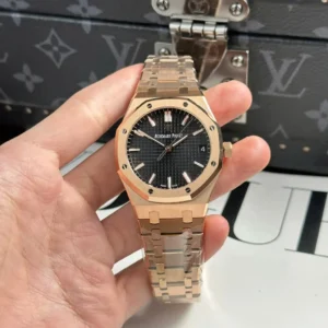 Alternative view of Audemars Piguet Royal Oak 15500OR.OO.1220OR.01 41mm – VIP Version