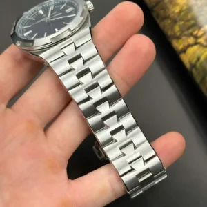 Vacheron Constantin Overseas 4520V/210A-B128 41mm – VIP Version - Görsel 6