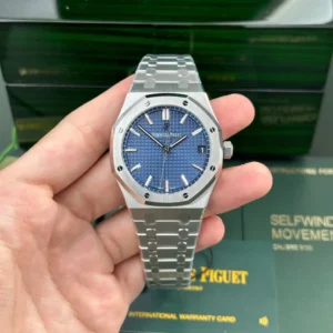 Alternative view of Audemars Piguet Royal Oak 15500st.Oo.1220st.04 41mm – VIP Version