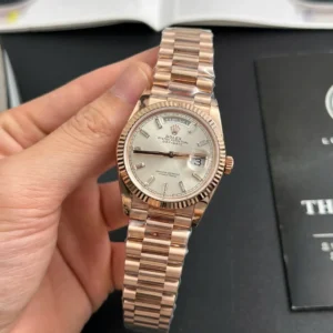 Rolex Day Date Rolex M128235-0087 Silver Dial 36mm – VIP Version - Görsel 3