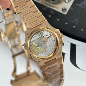 Patek Philippe Nautilus 5712/1R – 001 Chocolate Dial V3-2025 – VIP Version - Görsel 9