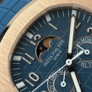 Patek Philippe Aquanaut 5261R Moonphase Blue Rose 40mm – VIP Version - Görsel 8