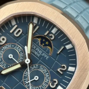 Patek Philippe Aquanaut 5261A Moonphase Tifany Blue Rose 40mm – VIP Version - Görsel 6