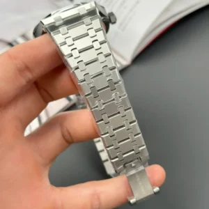 Audemars Piguet Royal Oak Extra-Thin Tourbillon 26522TI.OO.1220TI.01 – VIP Version - Görsel 8