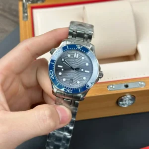 Omega Seamaster CO‑AXIAL 210.30.42.20.06.001 42mm – VIP Version - Görsel 5