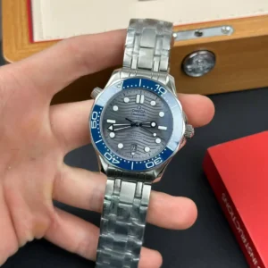 Alternative view of Omega Seamaster CO‑AXIAL 210.30.42.20.06.001 42mm – VIP Version