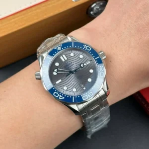 Omega Seamaster CO‑AXIAL 210.30.42.20.06.001 42mm – VIP Version - Görsel 8