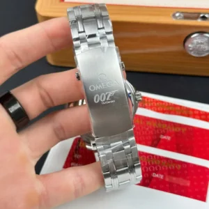 Omega Seamaster Diver 300M James Bond 210.22.42.20.01.004 42mm – VIP Version - Görsel 4