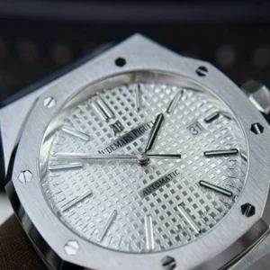 Audemars Piguet Royal Oak Date 15400ST.OO.1220ST.02 41mm – VIP Version - Görsel 7