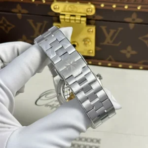 Vacheron Constantin Overseas 4500v/110a-B126 41mm – VIP Version - Görsel 7