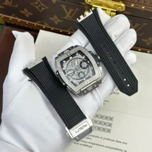 Alternative view of Hublot Spirit Of Big Bang Titanium 642.NX.0170.LR 42mm – VIP Version