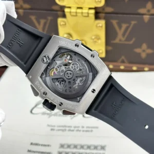 Hublot Spirit Of Big Bang Titanium 642.NX.0170.LR 42mm – VIP Version - Görsel 6