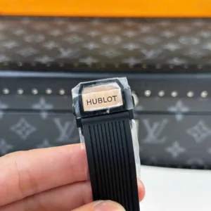 Hublot Big Bang Unico King Gold Ceramic 421.OM.1180.RX 42mm – VIP Version - Görsel 4