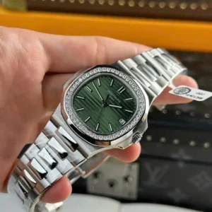 Alternative view of Patek Nautilus 5713G Green Dial 40mm Moissanite – Handcrafted Diamod