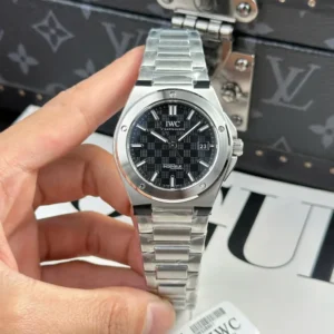 Alternative view of IWC Ingenieur Automatic IW328901 40mm – VIP Version