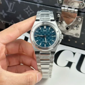 Alternative view of IWC Ingenieur Automatic IW328903 40mm – VIP Version