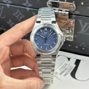 Alternative view of IWC Ingenieur IW328907 Gets a Classic Blue Dial 40mm – VIP Version