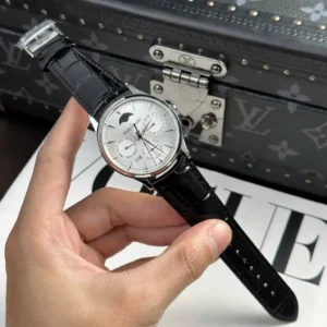 Alternative view of Jaeger-LeCoultre Master Ultra Thin Perpetual Calendar Q114842J 39mm – VIP Version