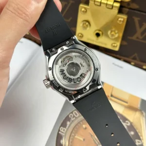 Hublot Classic Fusion Orlinski Alternative Pavé 40mm – VIP VERSION - Görsel 8