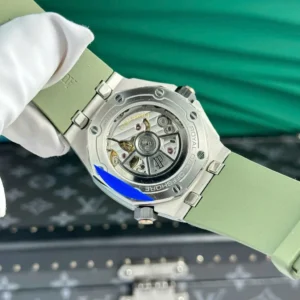 Audemars Piguet Royal Oak Offshore Diver 15720ST 42mm Green Dial – VIP Version - Görsel 7
