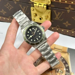 Alternative view of Tudor Heritage Black Bay 79230G Titanium – VIP Version