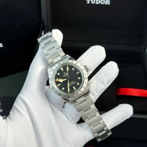 Alternative view of Tudor Black Bay Pro M79470-0001 39mm Titanium – VIP Version