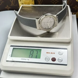 Hublot Classic Fusion Essential Grey 42mm Titanium – VIP Version - Görsel 6