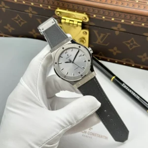 Hublot Classic Fusion Essential Grey 42mm Titanium – VIP Version - Görsel 8