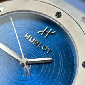 Hublot Classic Fusion Boutique Pisa 1940 Edition Titanium  42mm – VIP Version - Görsel 6