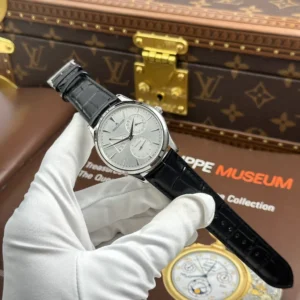 Alternative view of Jaeger-LeCoultre Master Ultra Thin Power Reserve Q1378420 39mm Rose Gold – VIP Version