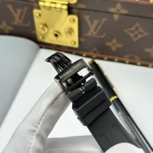 Audemars Piguet Royal Oak 15500 DiW Voidline Spyder Carbon 41mm – VIP Version - Görsel 9