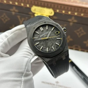 Audemars Piguet Royal Oak 15500 DiW Voidline Spyder Carbon 41mm – VIP Version - Görsel 4