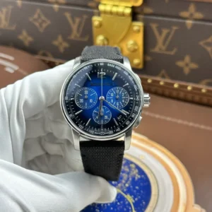 Alternative view of Audemars Piguet Code 11.59 Selfwinding 15210BC.OO.A002KB.01 41mm Blue Dial – VIP Version