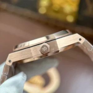 Audemars Piguet Royal Oak 26730OR.OO.1320OR.01 41mm Rose Gold – VIP Version - Görsel 7