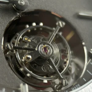 Audemars Piguet Royal Oak Flying Tourbillon 26530TI.OO.1220TI.01 41mm – VIP Version - Görsel 8