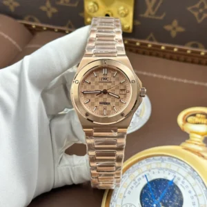 Alternative view of IWC Ingenieur Automatic 40mm – VIP Version