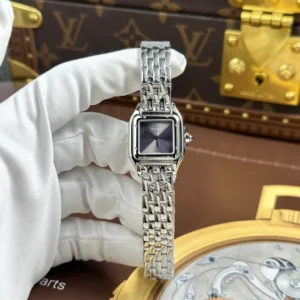 Alternative view of Cartier Panthère de Cartier Small WSPN0010 – VIP Version