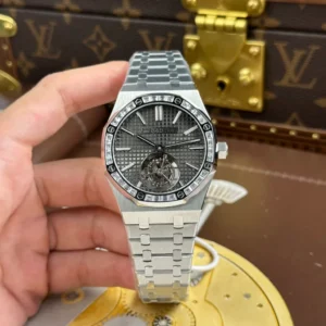 Alternative view of Audemars Piguet Royal Oak Selfwinding Flying Tourbillon 26516PT.ZZ.1220PT.01 – VIP VERSION