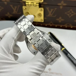 Audemars Piguet Royal Oak Frosted Gold Double Balance Wheel Openworked 41mm benzen Baugette – VIP VERSION - Görsel 9